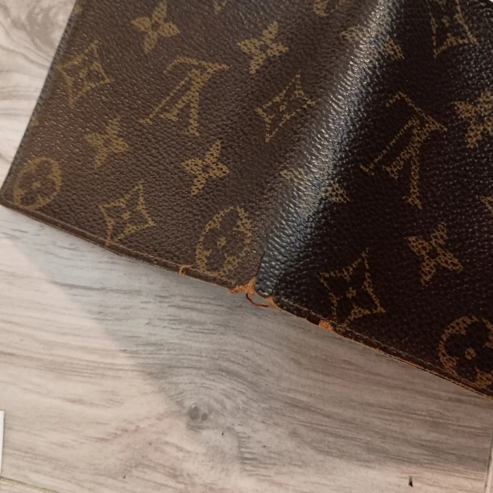 LOUIS VUITTON LV Monogram Canvas Leather Marco Bifold Wallet France
